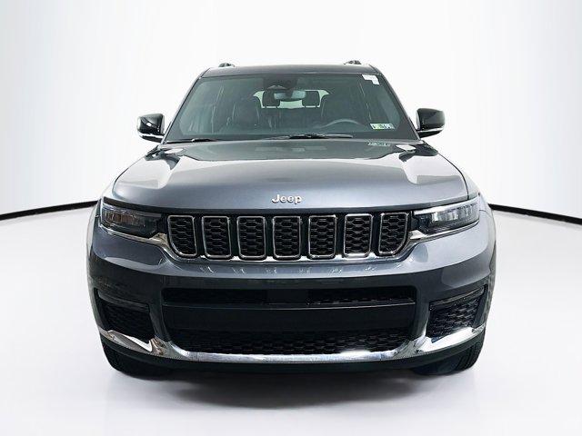 2024 Jeep Grand Cherokee L Vehicle Photo in Doylsetown, PA 18901