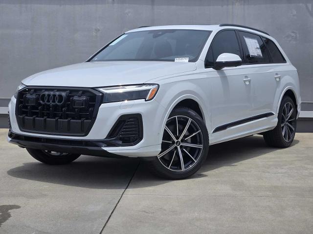 2025 Audi Q7 Vehicle Photo in SUGAR LAND, TX 77478