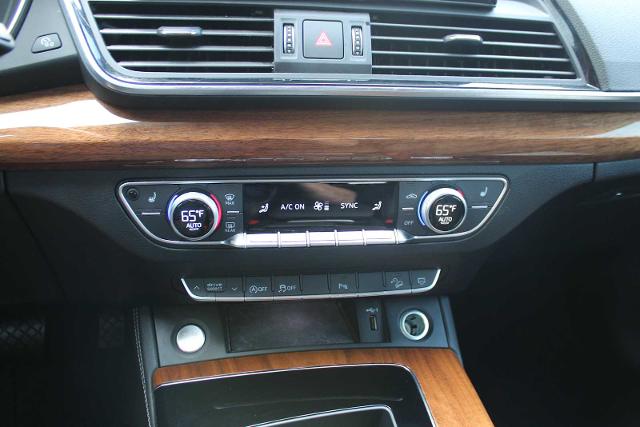 2022 Audi Q5 Vehicle Photo in HOUSTON, TX 77090