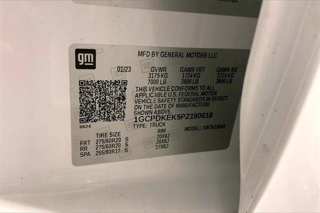 2023 Chevrolet Silverado 1500 Vehicle Photo in KANSAS CITY, MO 64114-4502