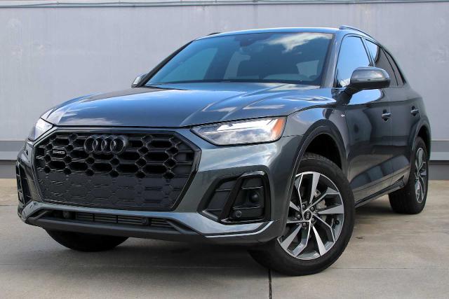 2024 Audi Q5 Vehicle Photo in SUGAR LAND, TX 77478