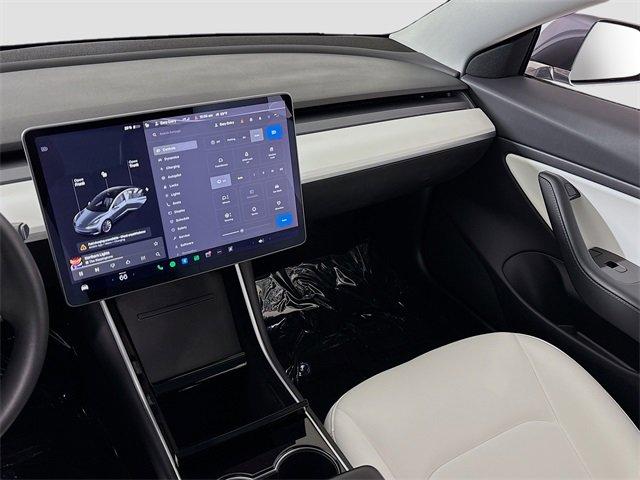 2019 Tesla Model 3 Vehicle Photo in PUYALLUP, WA 98371-4149