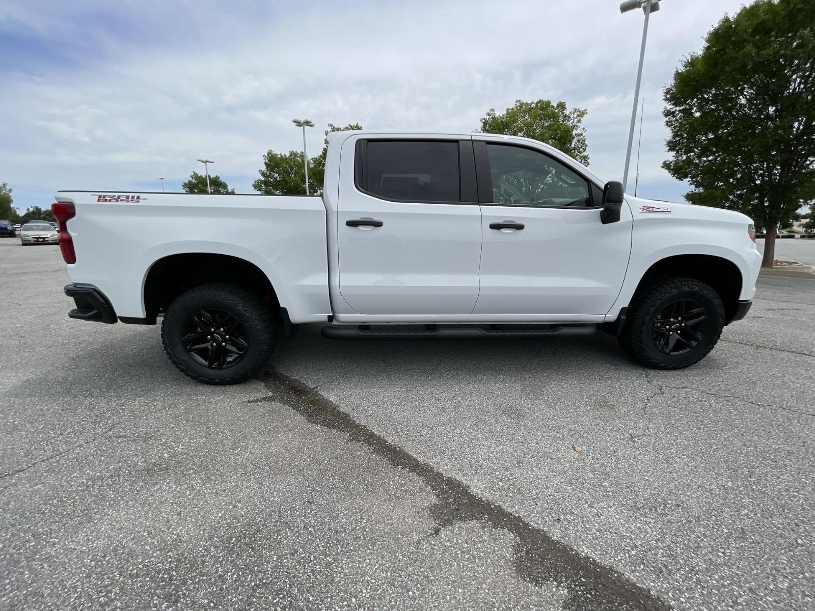 2025 Chevrolet Silverado 1500 Vehicle Photo in BENTONVILLE, AR 72712-4322