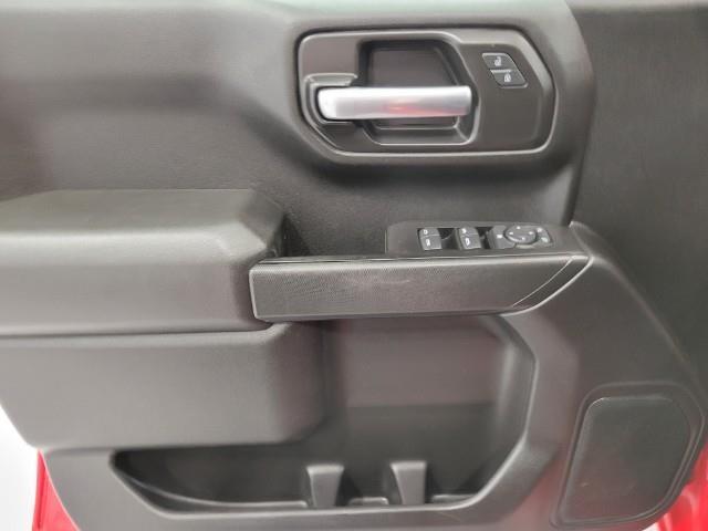 2021 Chevrolet Silverado 1500 Vehicle Photo in MANITOWOC, WI 54220-5838