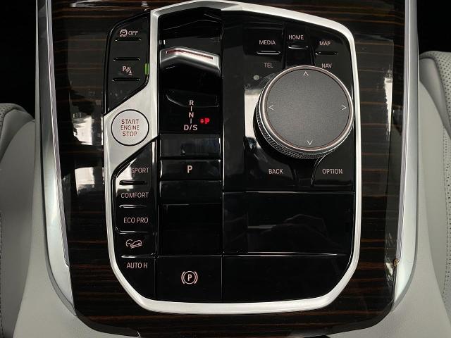 2026 BMW X5 xDrive40i Vehicle Photo in Appleton, WI 54913