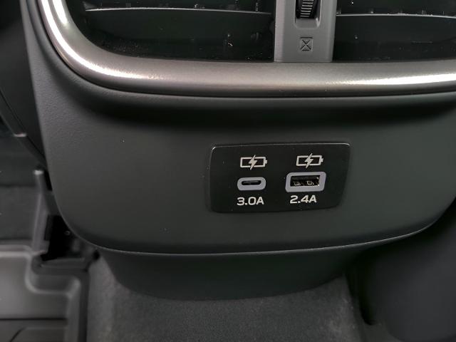 2025 Subaru Outback Vehicle Photo in Green Bay, WI 54304