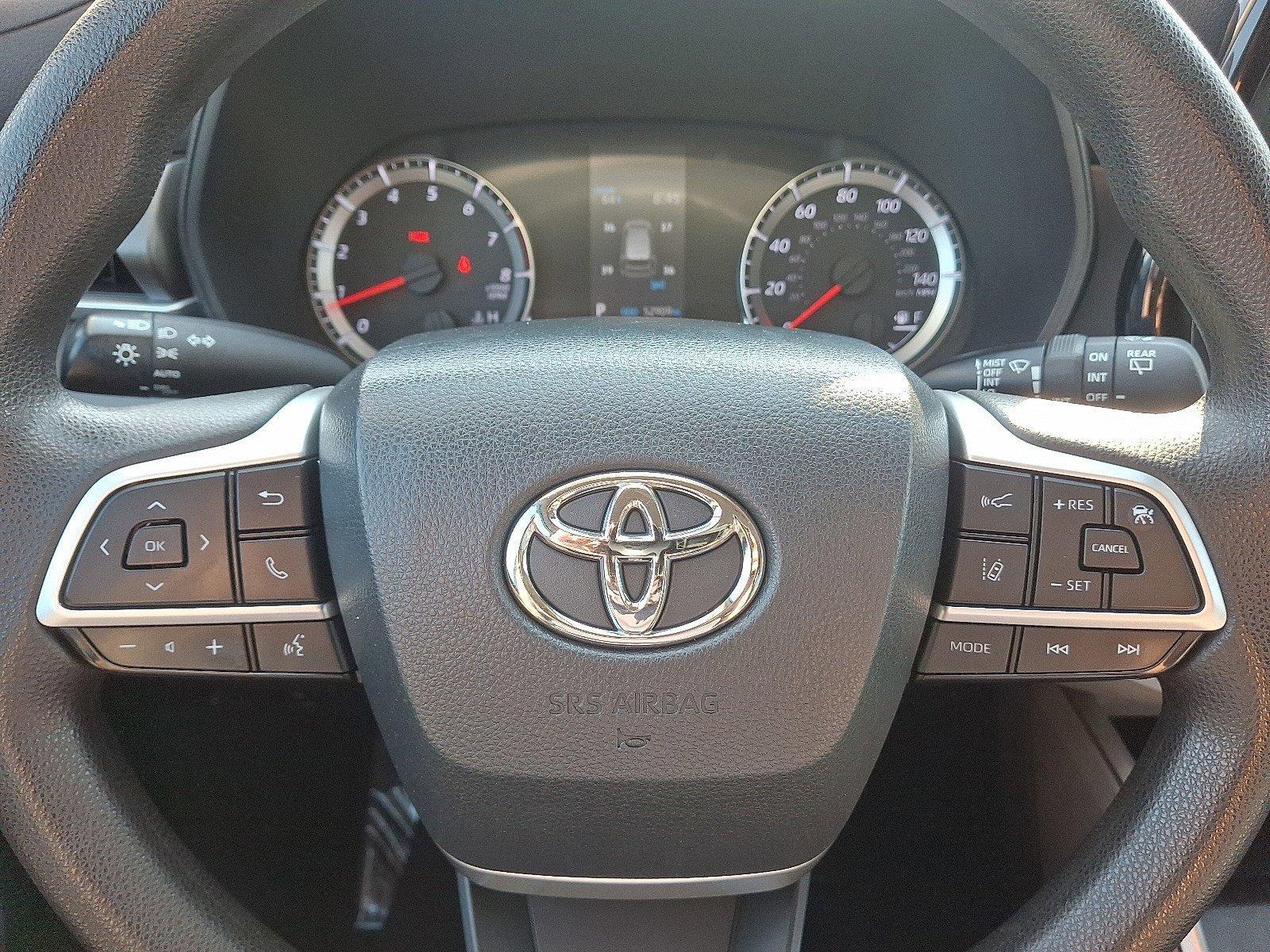 2022 Toyota Highlander Vehicle Photo in Harrisburg, PA 17111