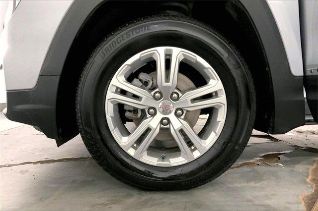 2024 GMC Terrain Vehicle Photo in KANSAS CITY, MO 64114-4502
