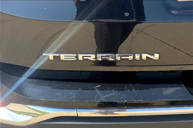2024 GMC Terrain Vehicle Photo in TOPEKA, KS 66609-0000