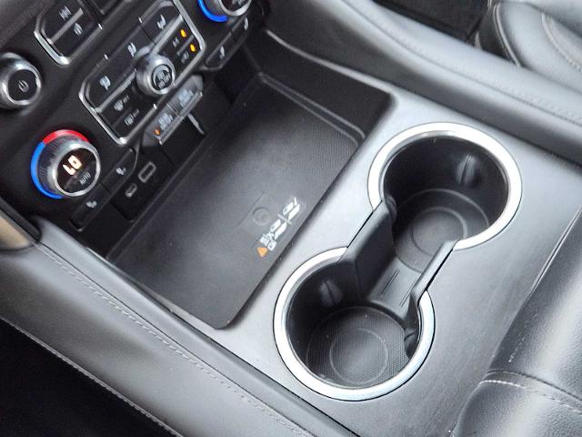 2022 Chevrolet Tahoe Vehicle Photo in DENTON, TX 76210-9321