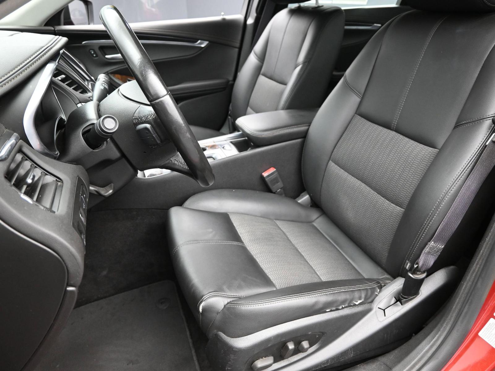 2014 Chevrolet Impala Vehicle Photo in Cedar Rapids, IA 52402