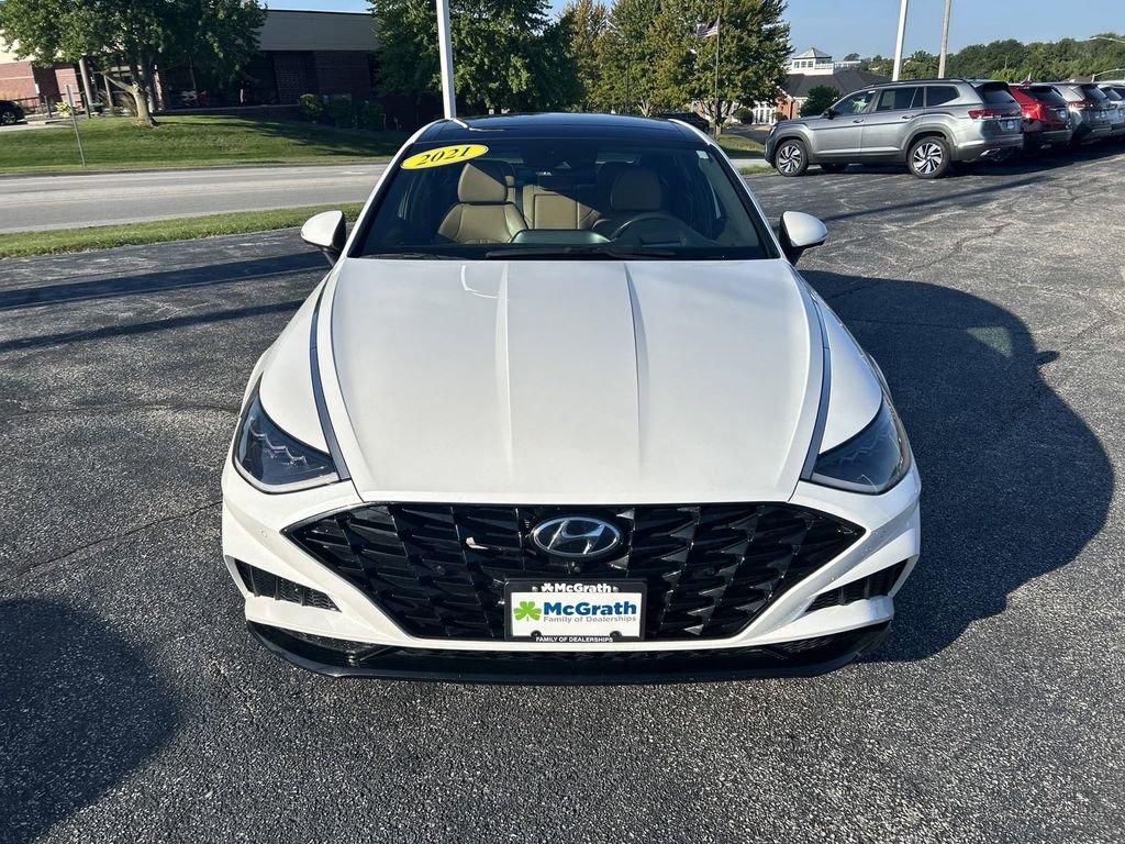 2021 Hyundai SONATA Vehicle Photo in Cedar Rapids, IA 52402