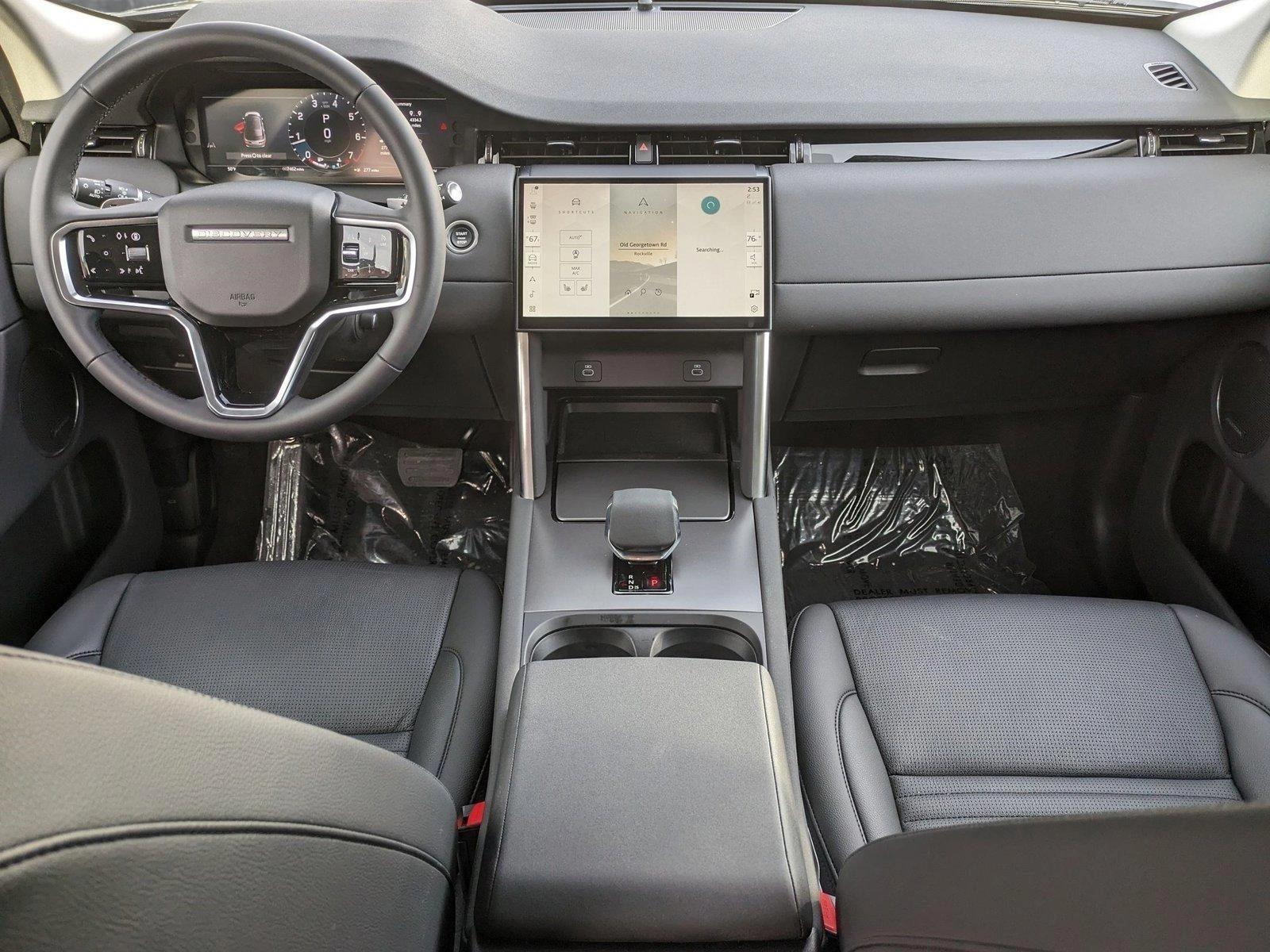 2024 Land Rover Discovery Sport Vehicle Photo in Bethesda, MD 20852
