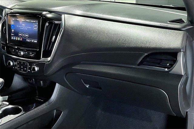 2023 Chevrolet Traverse Vehicle Photo in TOPEKA, KS 66609-0000