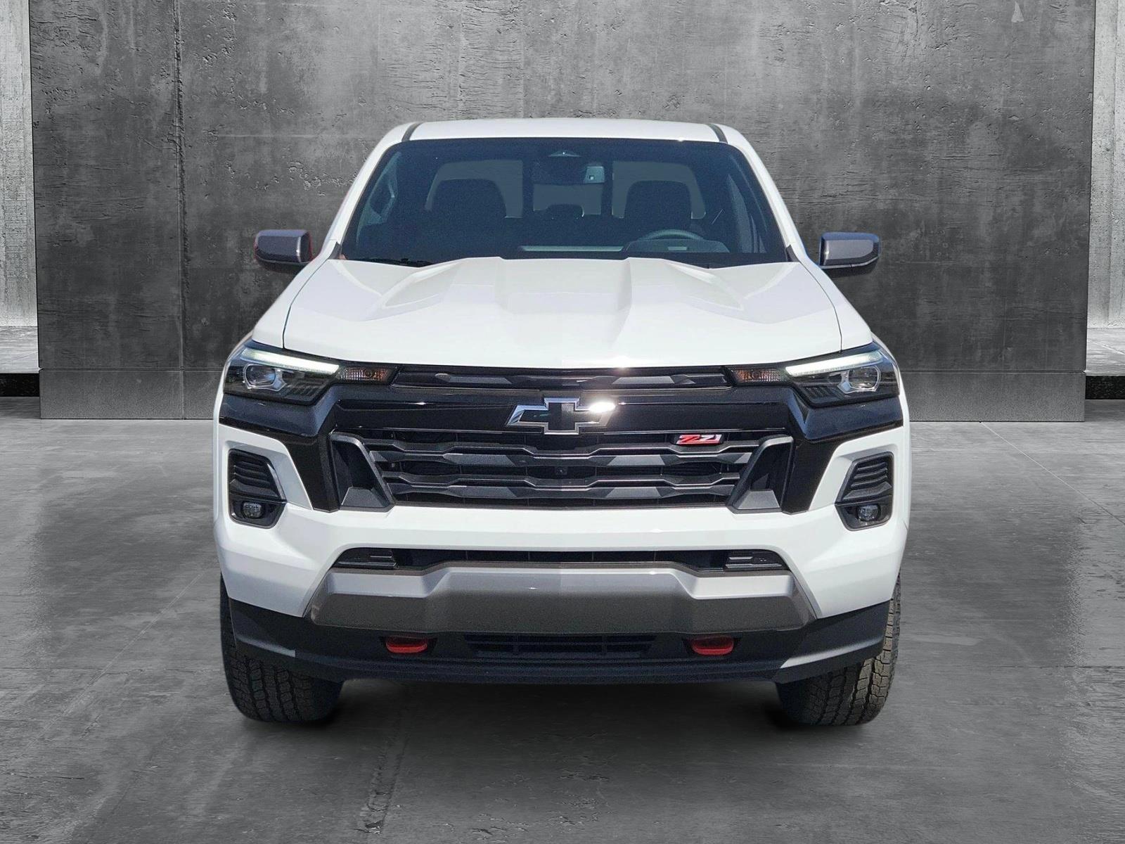 2025 Chevrolet Colorado Vehicle Photo in GILBERT, AZ 85297-0446
