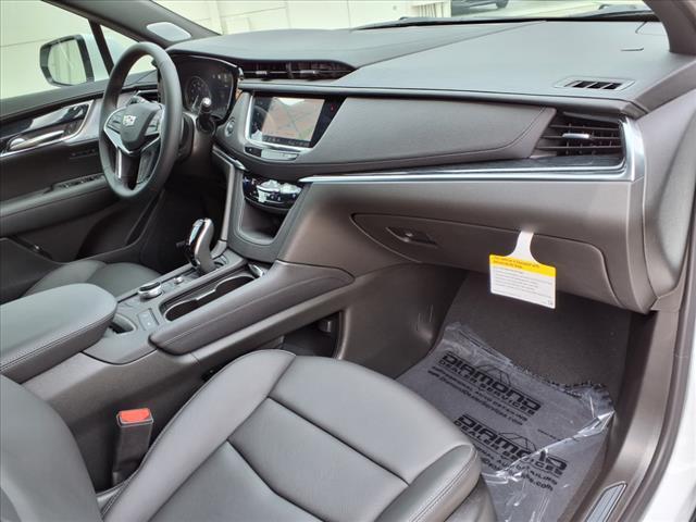 2025 Cadillac XT5 Vehicle Photo in TAMPA, FL 33612-3404