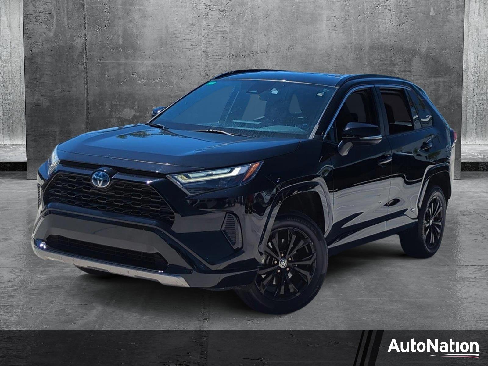 2022 Toyota RAV4 Vehicle Photo in Pembroke Pines, FL 33027