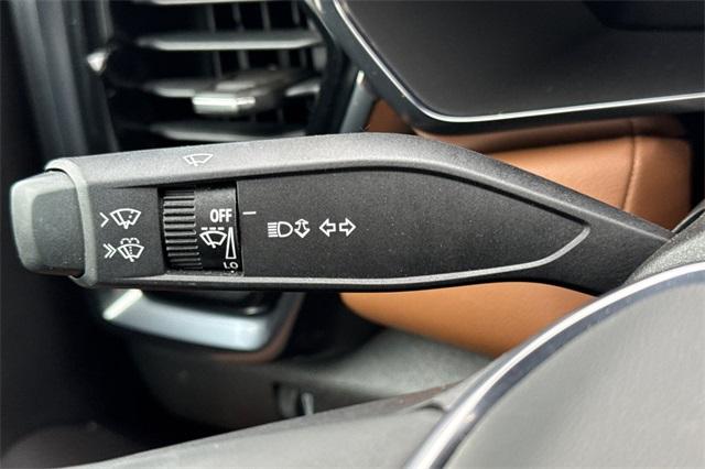 2023 GMC Canyon Vehicle Photo in ELK GROVE, CA 95757-8703
