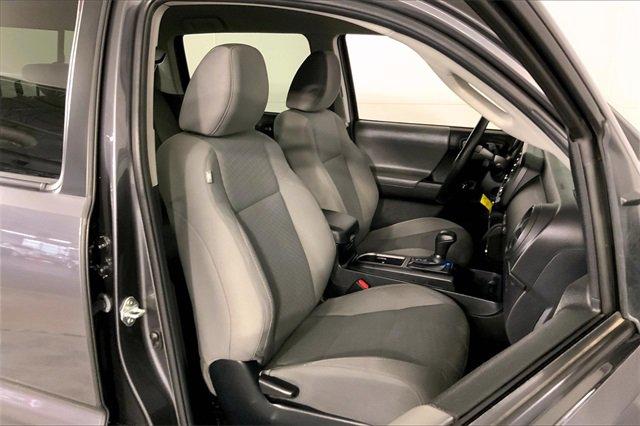 2022 Toyota Tacoma 2WD Vehicle Photo in INDEPENDENCE, MO 64055-1314