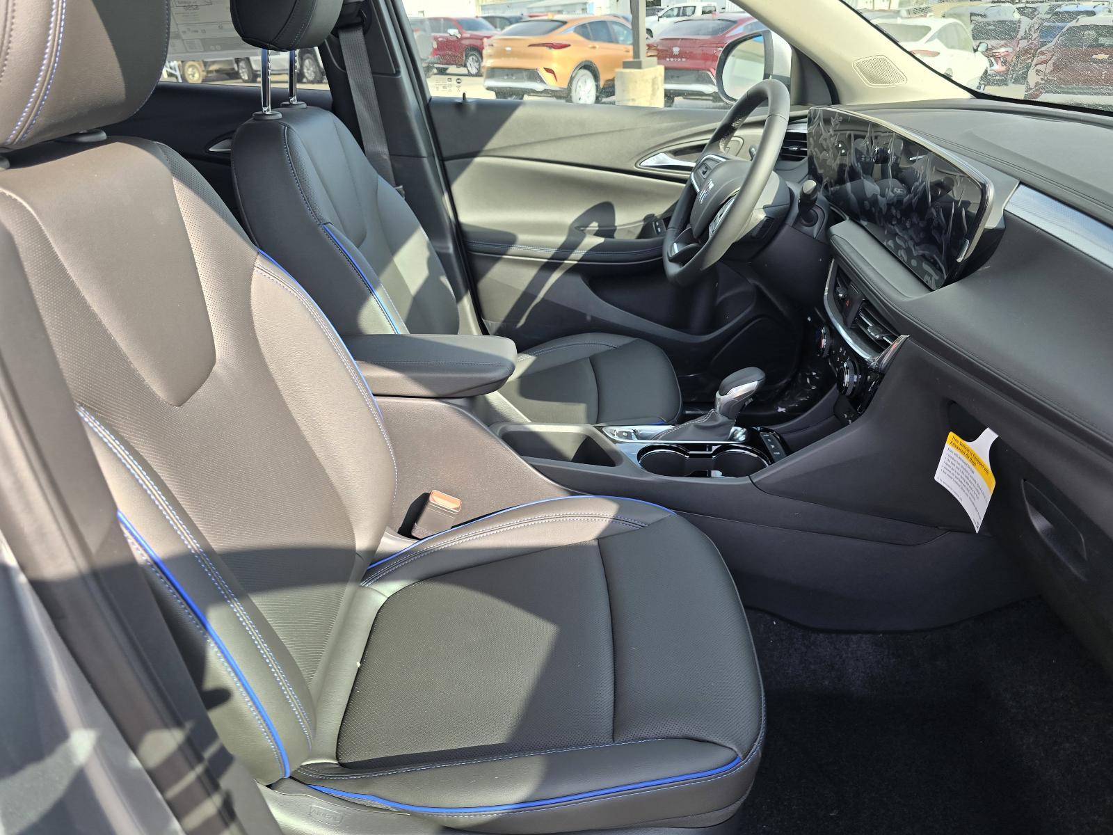 2025 Buick Encore GX Vehicle Photo in Rolla, MO 65401