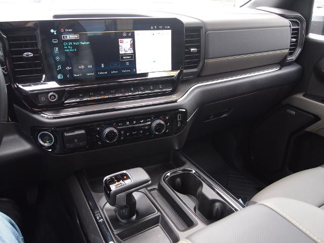 2024 Chevrolet Silverado 1500 Vehicle Photo in MADISON, IN 47250-1611