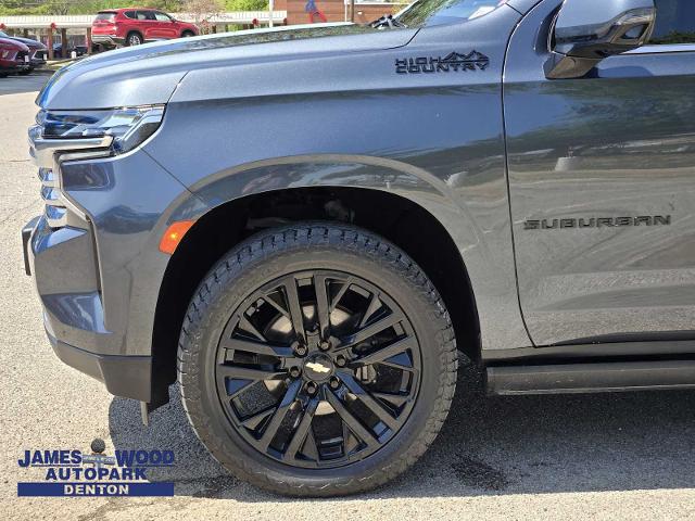 2021 Chevrolet Suburban Vehicle Photo in DENTON, TX 76210-9321