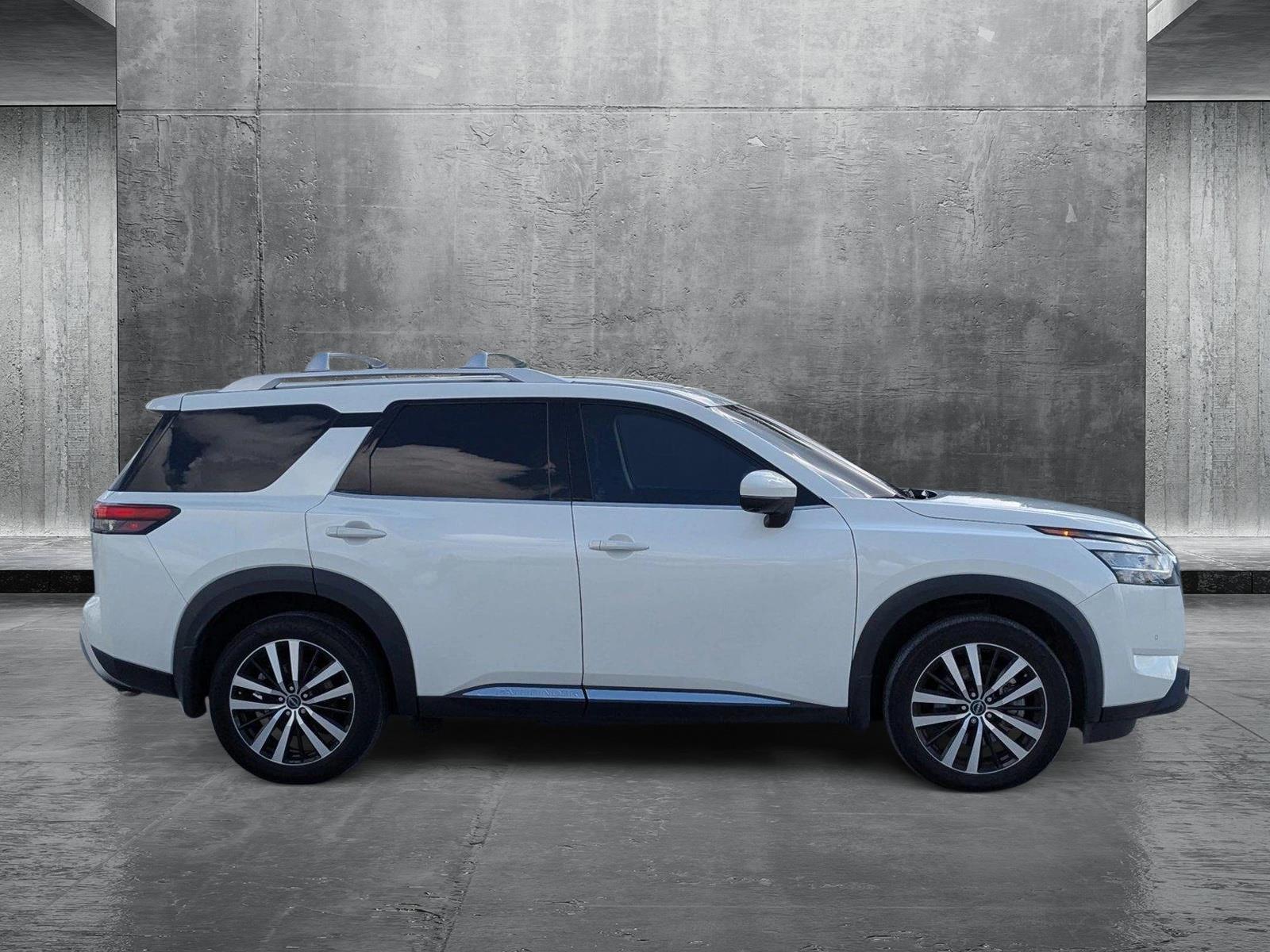2023 Nissan Pathfinder Vehicle Photo in Pembroke Pines , FL 33084