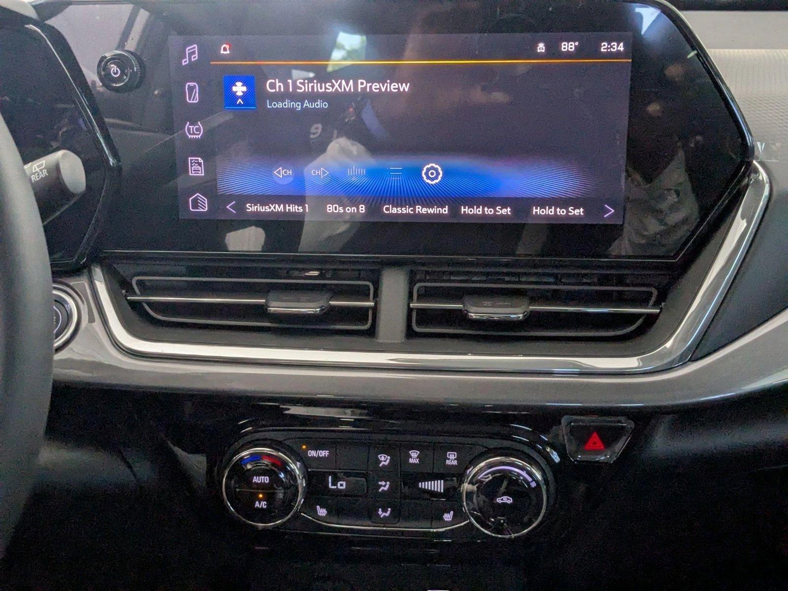 2025 Chevrolet Trax Vehicle Photo in PEMBROKE PINES, FL 33024-6534