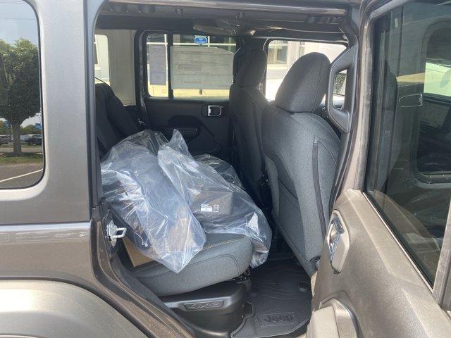 2025 Jeep Wrangler 4xe Vehicle Photo in Doylsetown, PA 18901