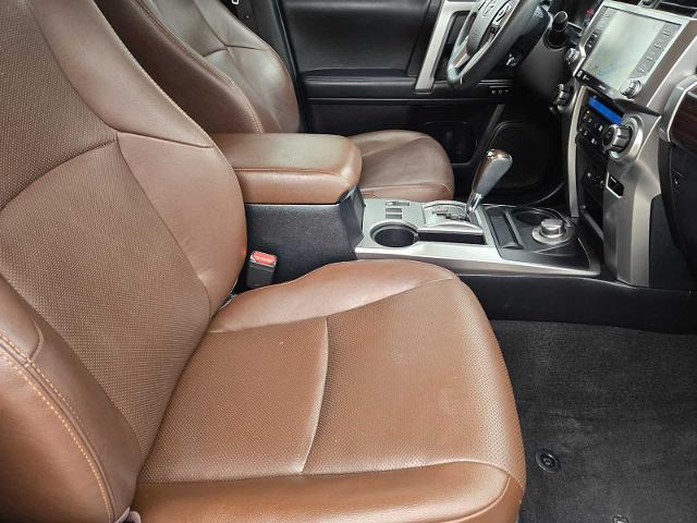 2020 Toyota 4Runner Vehicle Photo in DENTON, TX 76210-9321