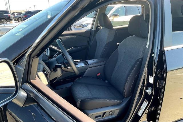 2022 Nissan Rogue Vehicle Photo in Grapevine, TX 76051