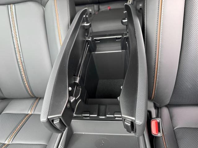 2025 Mazda CX-50 Hybrid Vehicle Photo in Green Bay, WI 54304