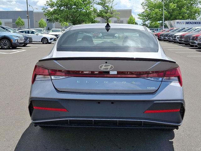 2025 Hyundai ELANTRA Hybrid Vehicle Photo in Philadelphia, PA 19116