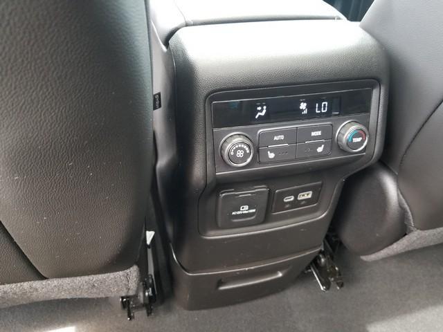 2023 GMC Acadia Vehicle Photo in ELYRIA, OH 44035-6349