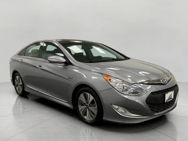 2014 Hyundai SONATA Hybrid Vehicle Photo in Appleton, WI 54913