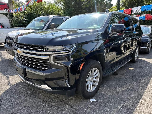 2023 Chevrolet Suburban Vehicle Photo in Roslyn, NY 11576