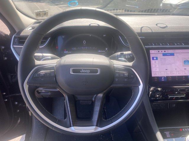 2023 Jeep Grand Cherokee L Vehicle Photo in Doylsetown, PA 18901