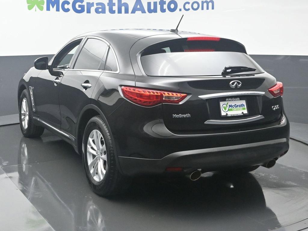 2017 INFINITI QX70 Vehicle Photo in Marion, IA 52302