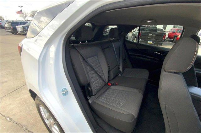 2024 Chevrolet Equinox Vehicle Photo in TOPEKA, KS 66609-0000