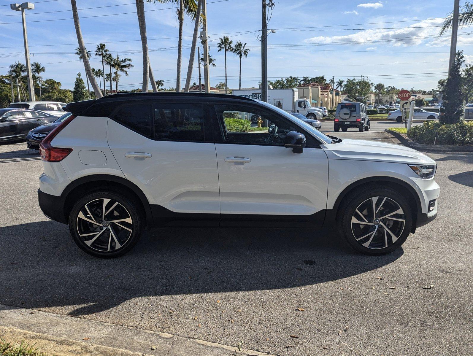 2020 Volvo XC40 Vehicle Photo in Delray Beach, FL 33444