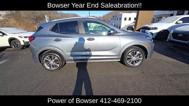 2021 Buick Encore GX Vehicle Photo in Pleasant Hills, PA 15236