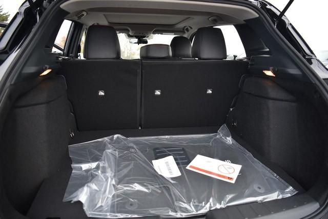 2025 Nissan Kicks Vehicle Photo in Ballwin, MO 63011
