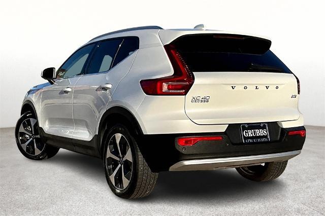 2024 Volvo XC40 Vehicle Photo in Houston, TX 77007