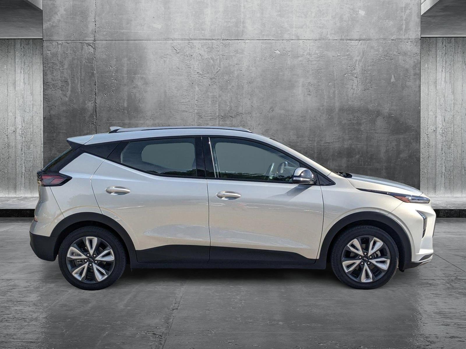 2023 Chevrolet Bolt EUV Vehicle Photo in PEMBROKE PINES, FL 33024-6534