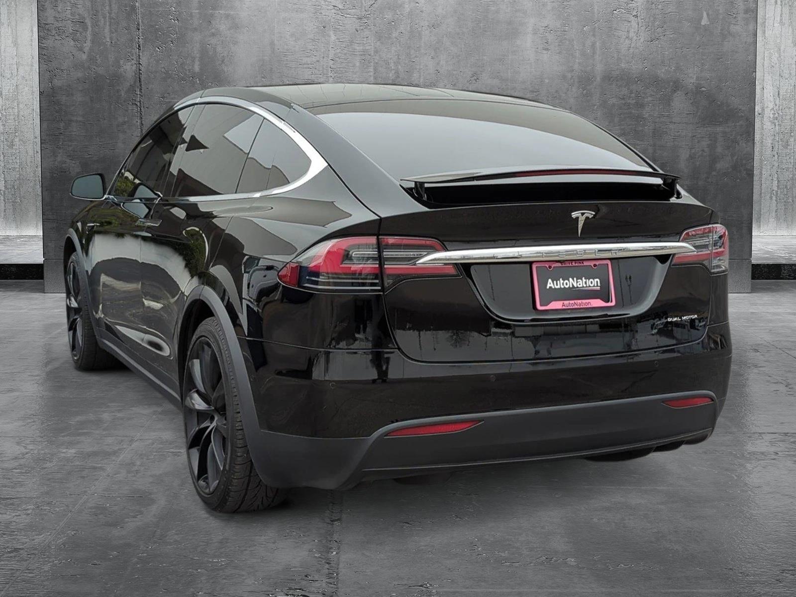 2019 Tesla Model X Vehicle Photo in MEMPHIS, TN 38115-1503