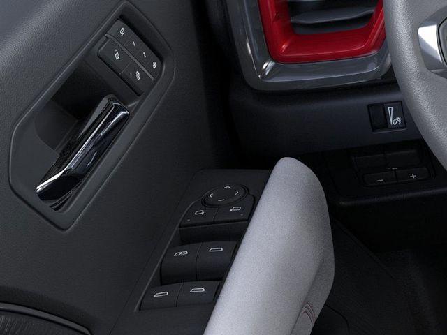 2025 GMC Canyon Vehicle Photo in WATERTOWN, CT 06795-3318