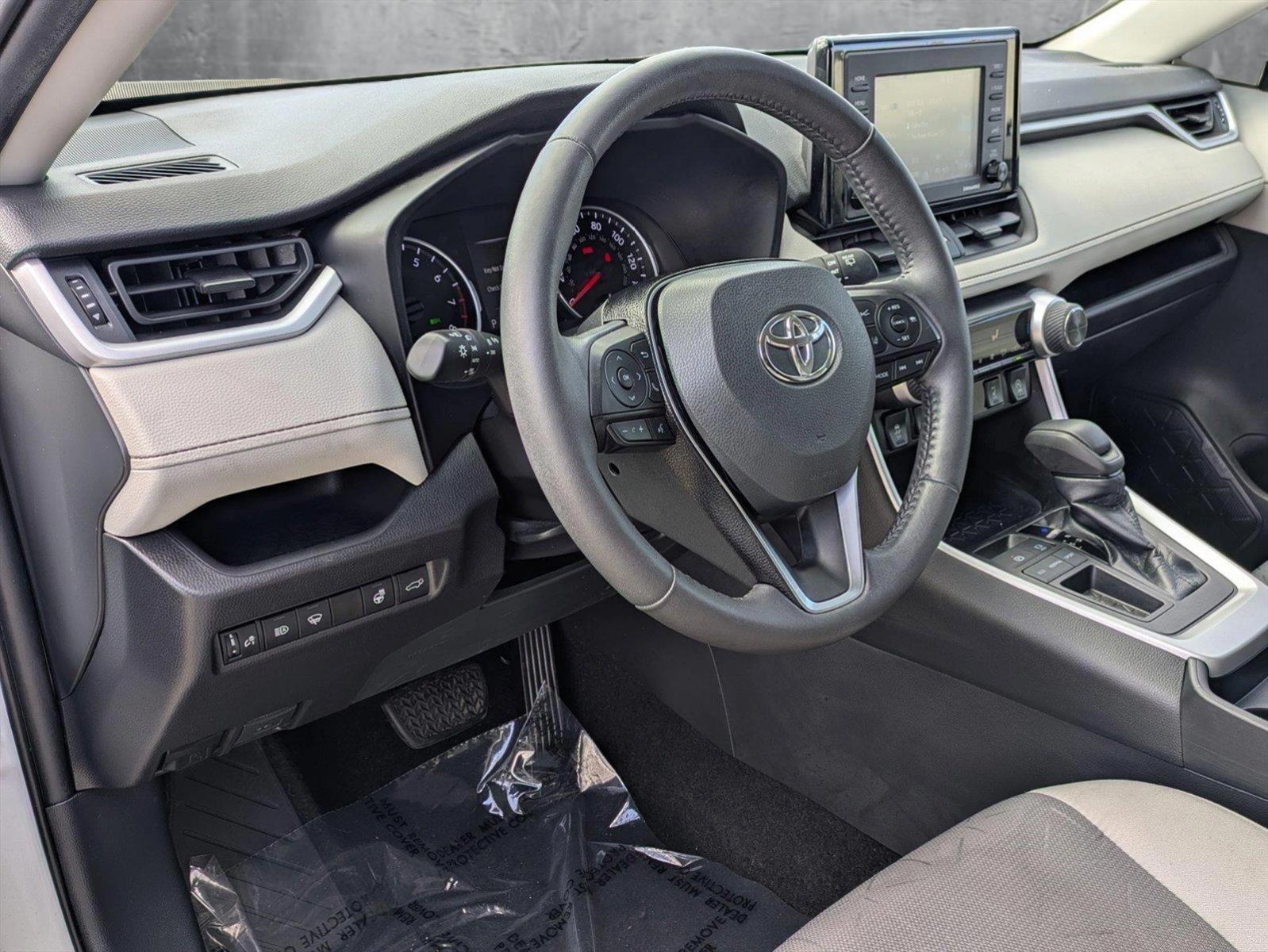 2021 Toyota RAV4 Vehicle Photo in Tustin, CA 92782