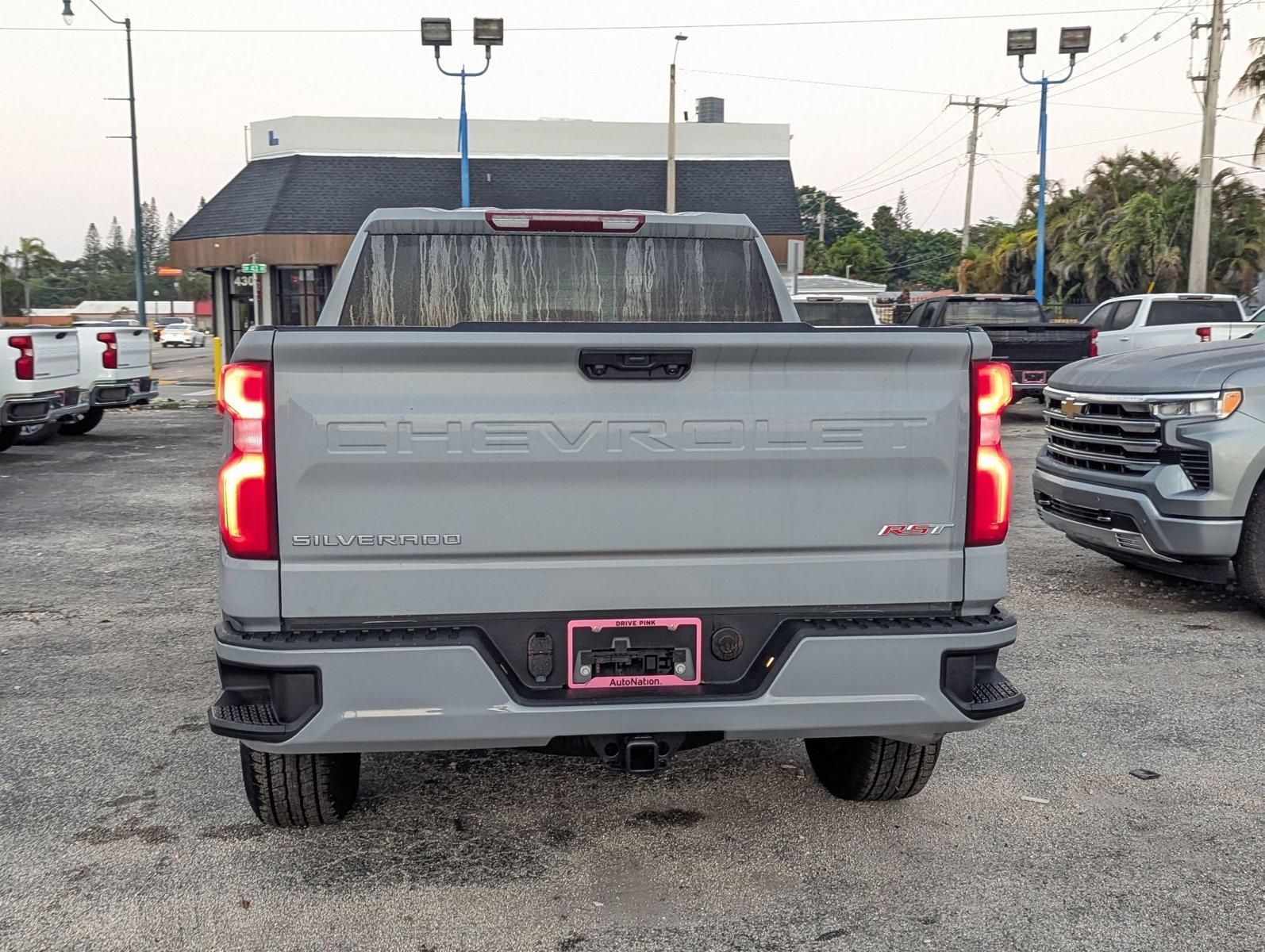 2025 Chevrolet Silverado 1500 Vehicle Photo in MIAMI, FL 33134-2699