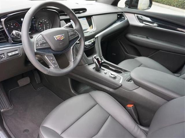 2025 Cadillac XT5 Vehicle Photo in TAMPA, FL 33612-3404
