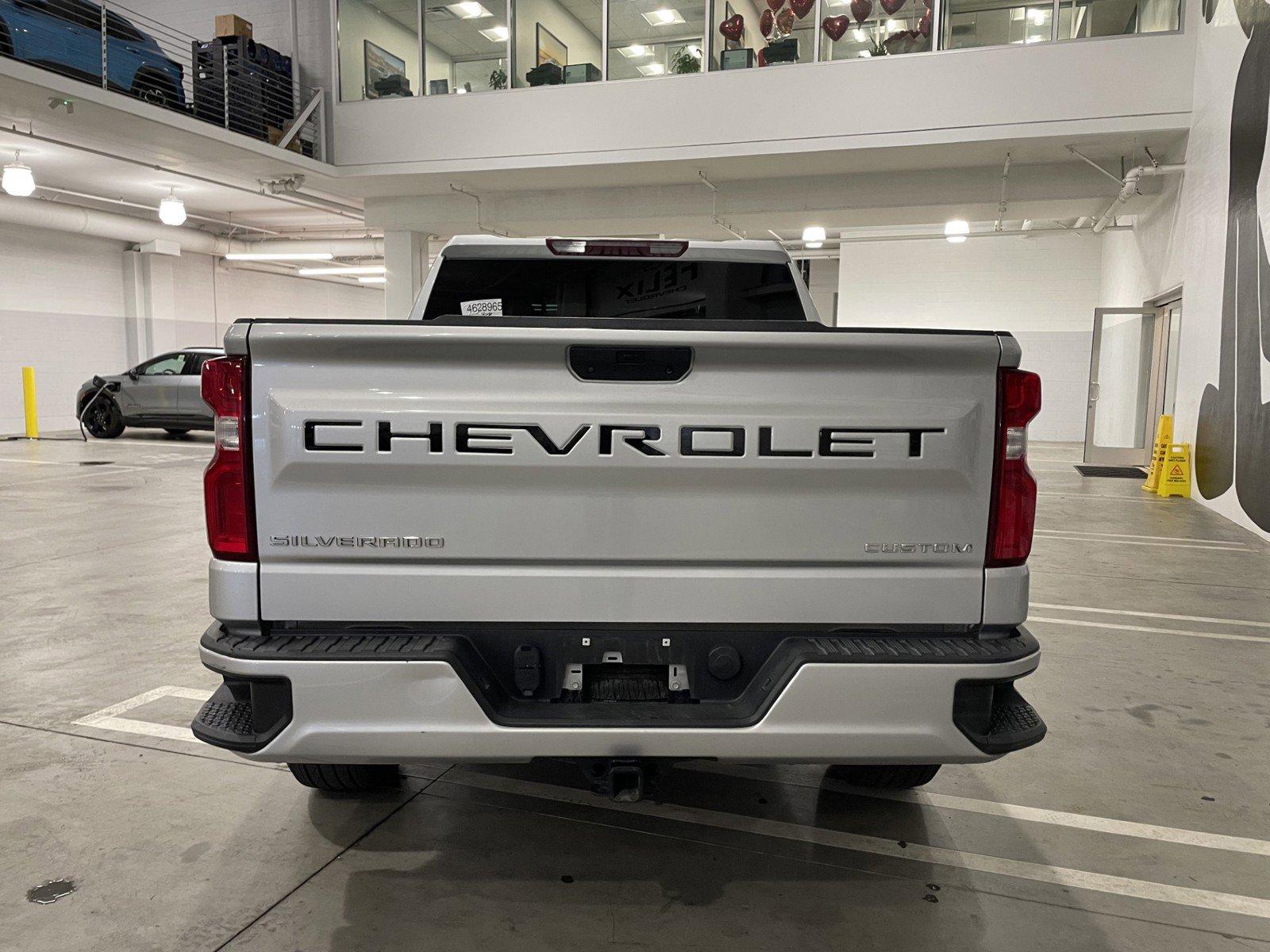 2021 Chevrolet Silverado 1500 Vehicle Photo in LOS ANGELES, CA 90007-3794